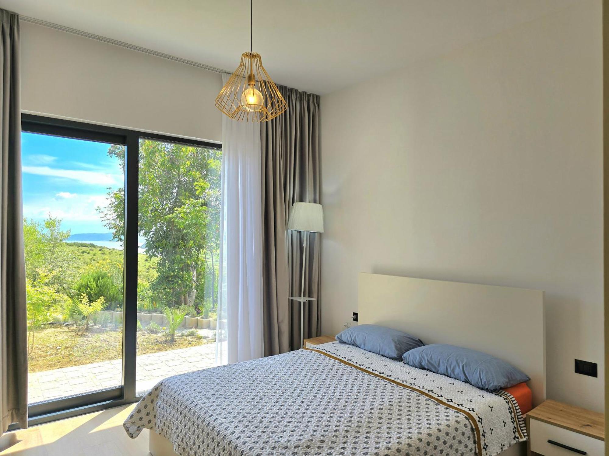 Holiday home Sea View With Pool Durres