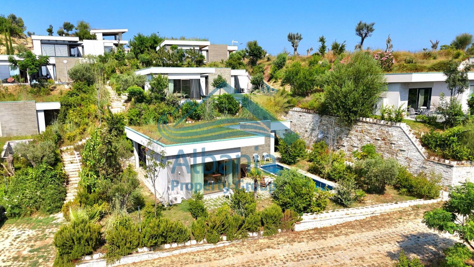 Sea View With Pool Holiday home